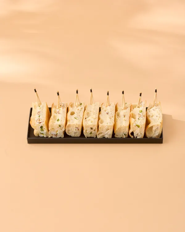 [import_photos] Déjeunatoire/Plateau finger food  - les foccacias végétariennes 8pièces3.webp